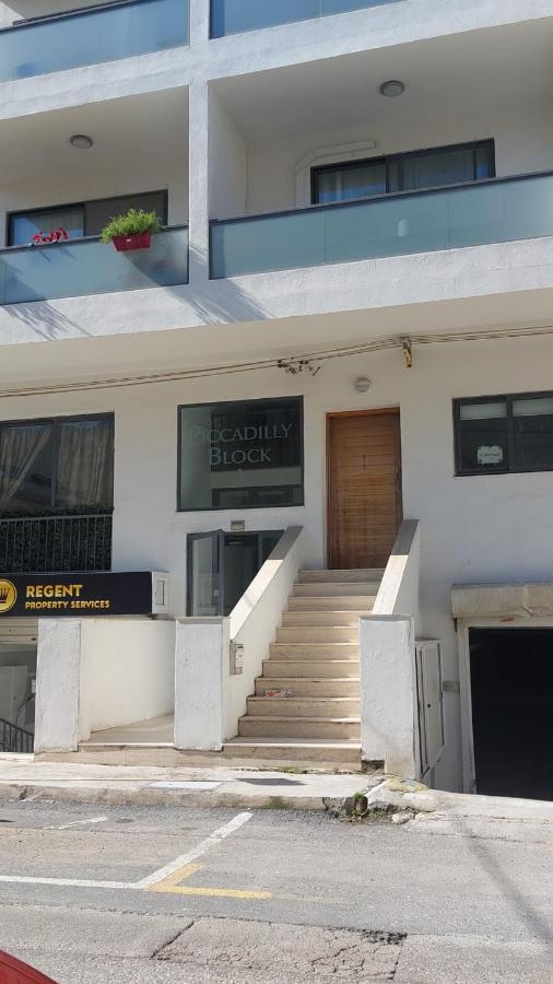 Large And Modern 2Bedroom With Balcony Glub1-1 Gzira Экстерьер фото