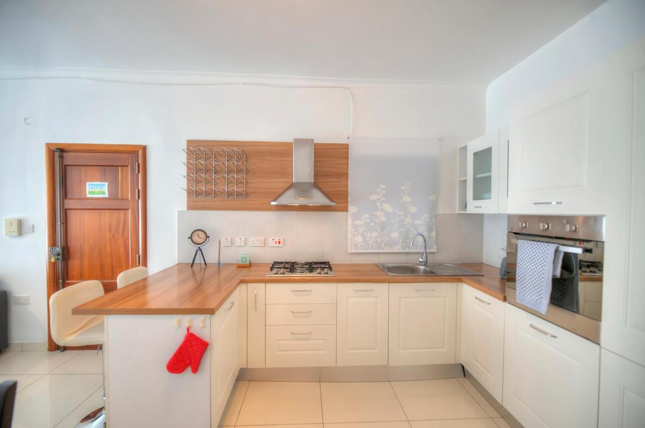 Large And Modern 2Bedroom With Balcony Glub1-1 Gzira Экстерьер фото